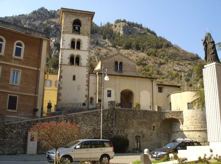 Facciata della cattedrale di Sora (Crediti: Foto di Wento da Wikimedia Commons)