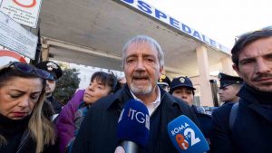 Il presidente della Regione Lazio, Francesco Rocca, in visita dopo l'incendio all'ospedale di Tivoli San Giovanni Evangelista. Tivoli 9 dicembre 2023