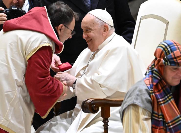Papa Francesco incontra i figuranti del Presepio vivente della Basilica di Santa Maria Maggiore, Roma