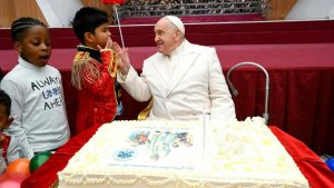 COMPLEANNO PAPA FRANCESCO jORGE BERGOGLIO