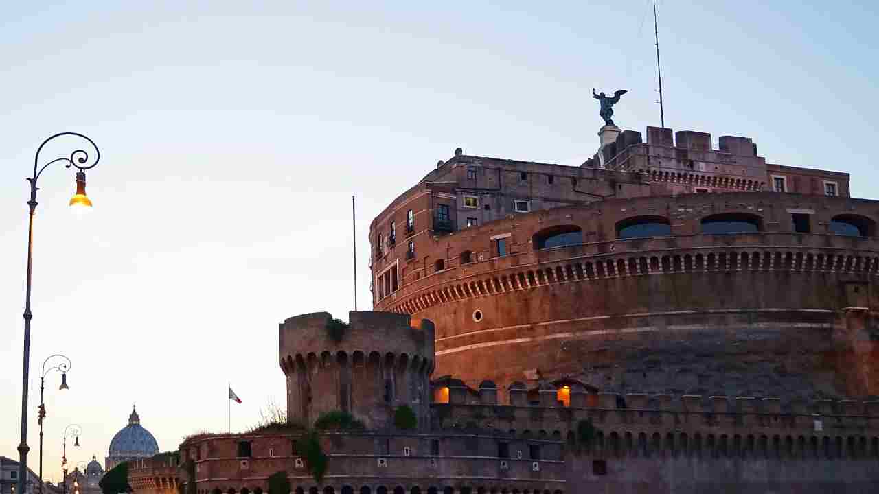 Drone in volo su Castel Sant'Angelo