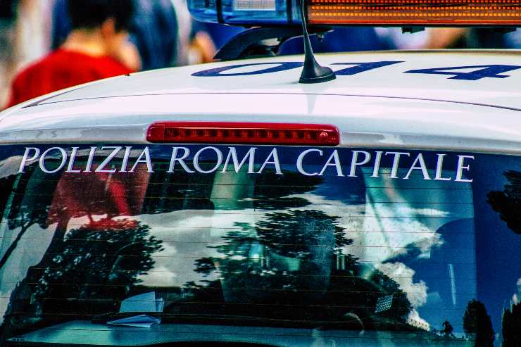 Roma: parcheggiatore abusivo espulso dopo essere stato denunciato 9 volte