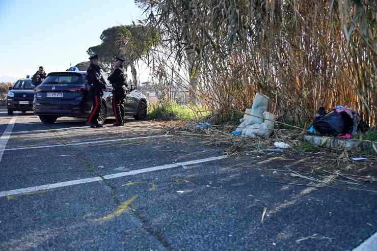 Il luogo dell'uccisione di un ragazzo di 14 anni nel parcheggio della fermata della metro C Pantano a Monte Compatri, Roma