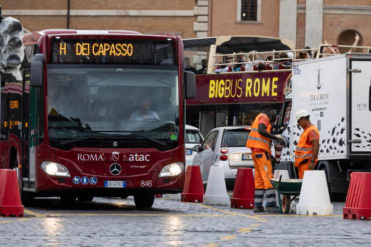 Roma, accordo con Iveco Bus per oltre 400 autobus elettrici