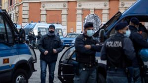 Blitz della Polizia a San Lorenzo