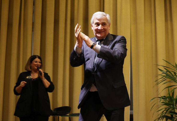 Antonio Tajani, segretario di Forza Italia, sull'evento per i 30 anni del partito