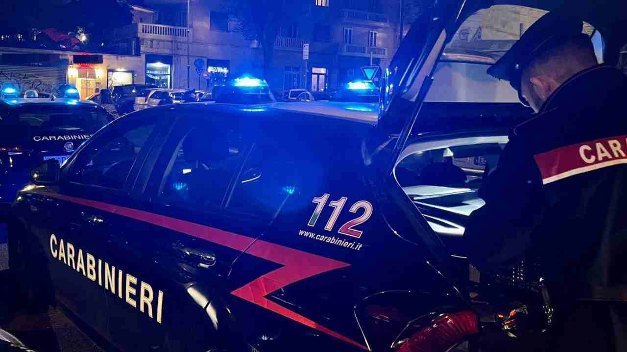 Controlli dei carabinieri in zona Termini, 3 persone arrestate