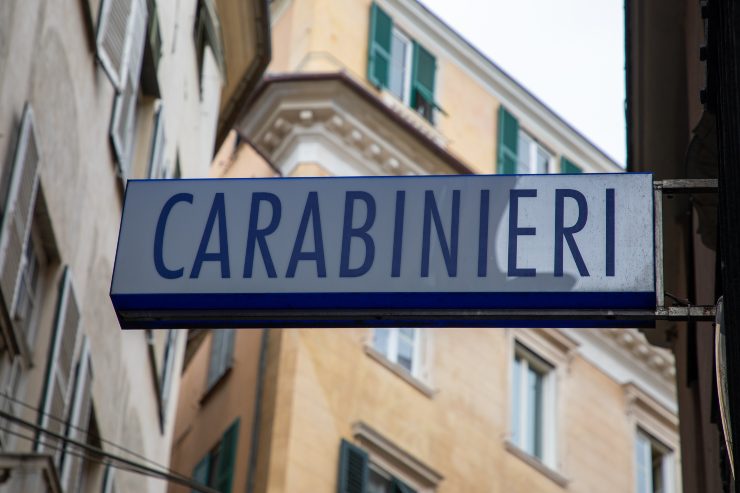 I Carabinieri hanno arrestato il giovane, già noto per reati, a Cesano di Roma: aveva mezzo chilo di hashish in casa